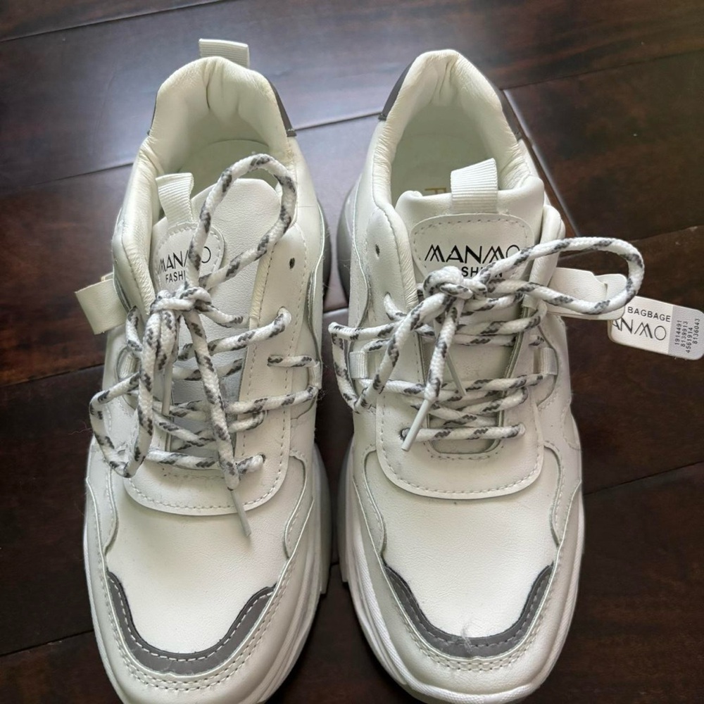 Acubi Women Sneakers